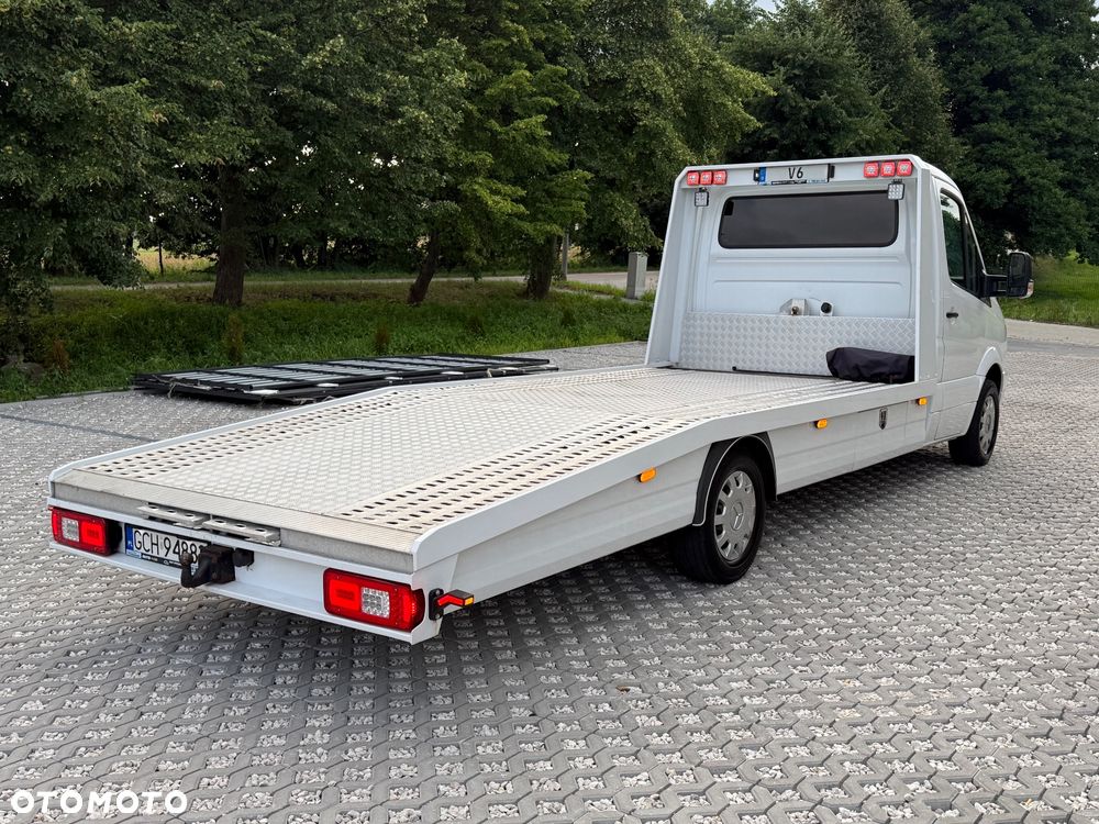 Mercedes-Benz Sprinter - 7