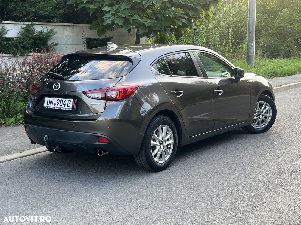 Mazda 3 G120 Attraction - 3