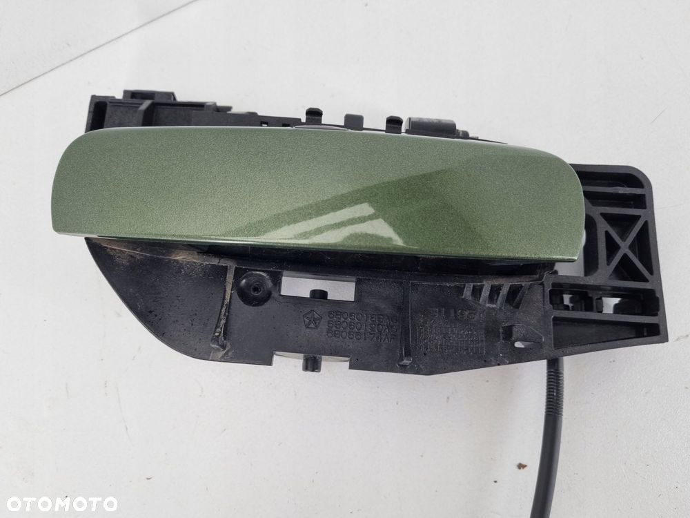 dodge challenger lift klamka pasarzera prawa pfq keyless - 1