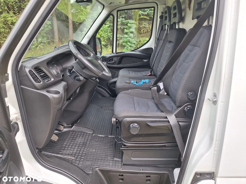 Iveco DAILY 35S14 - 12