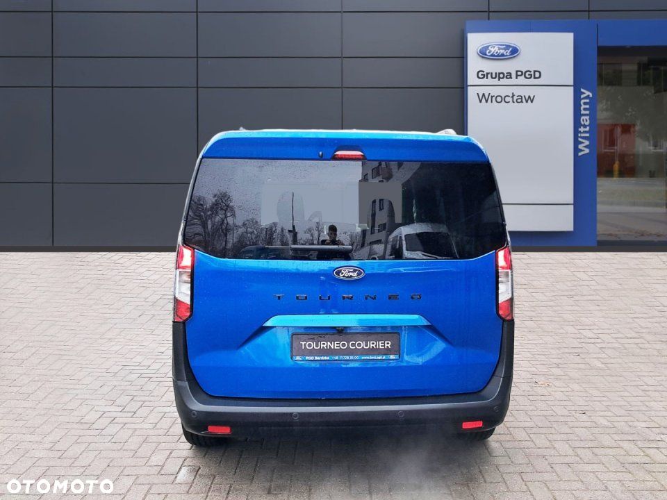 Ford Tourneo Courier - 4