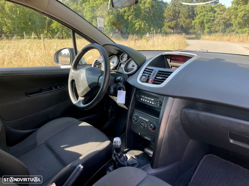 Peugeot 207 SW 1.4 Trendy - 16
