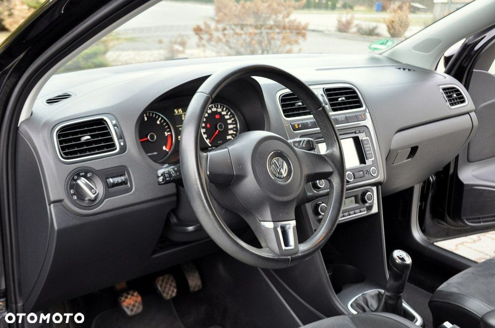 Volkswagen Polo - 24