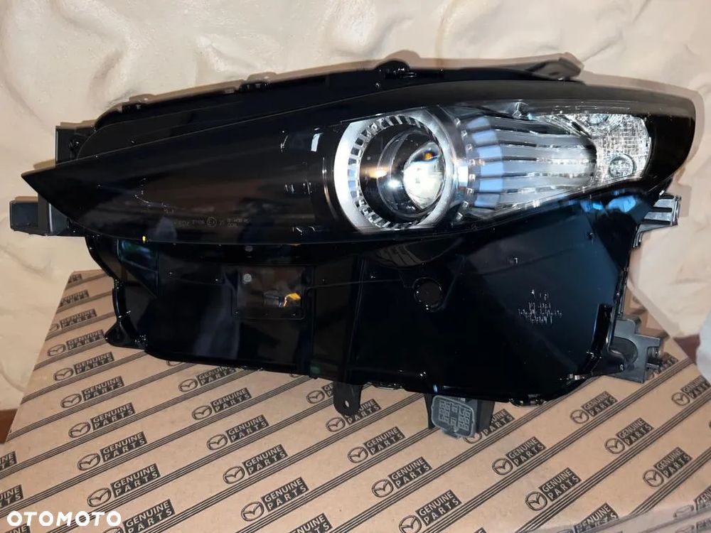 MAZDA CX-30 CX30 Reflektor Lampa LED lewy - 2