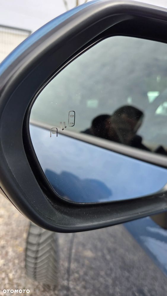 Toyota Corolla 2.0 Hybrid Executive - 10