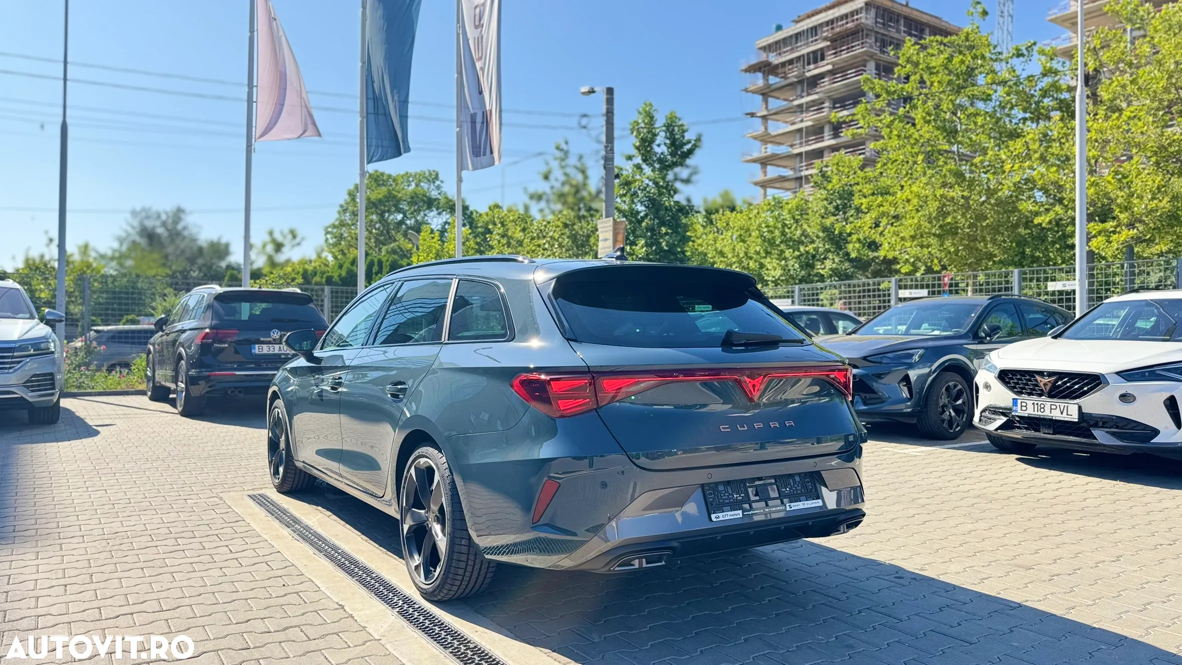 Cupra Leon ST 1.5 eTSI MHEV - 3
