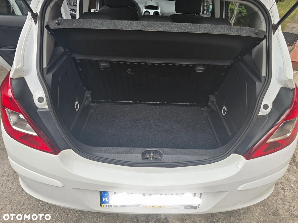 Opel Corsa - 8