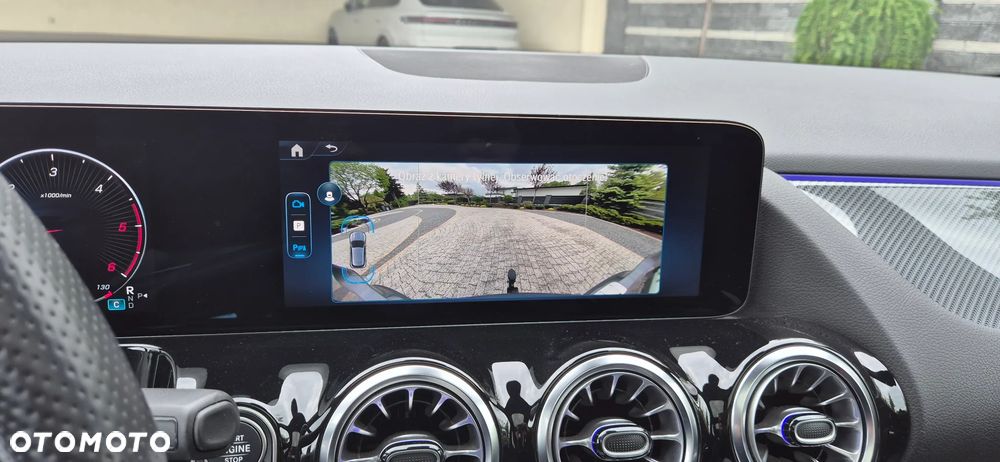 Mercedes-Benz GLA 220 d 4-Matic AMG Line - 18
