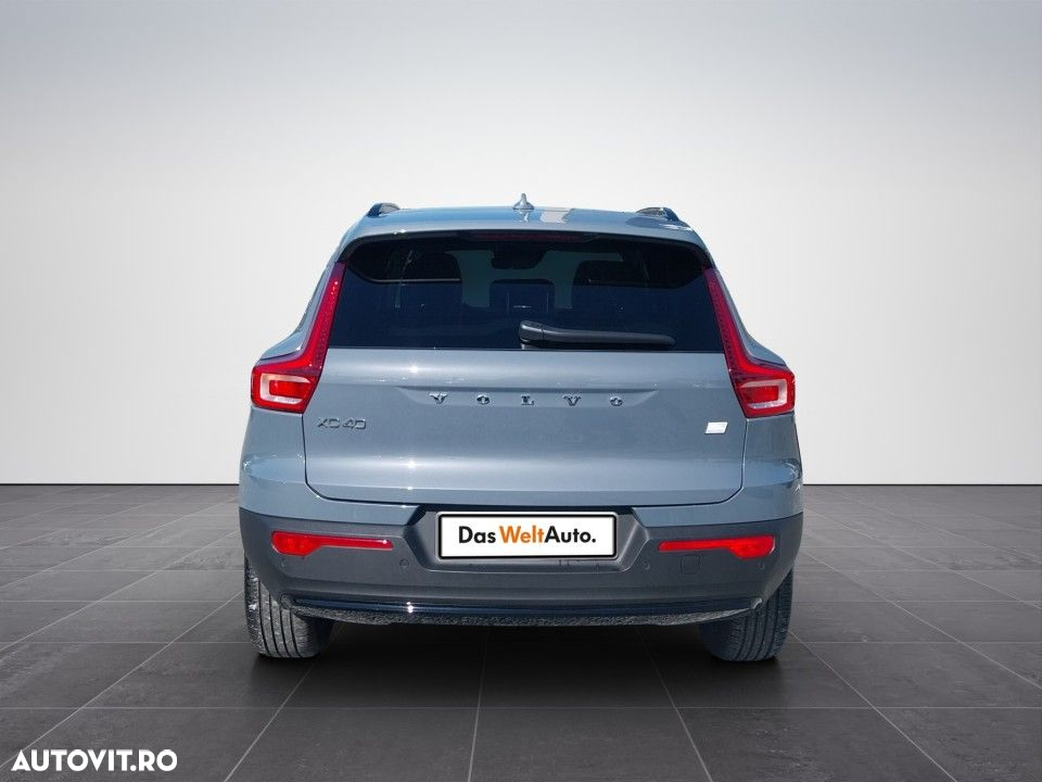 Volvo XC 40 - 5