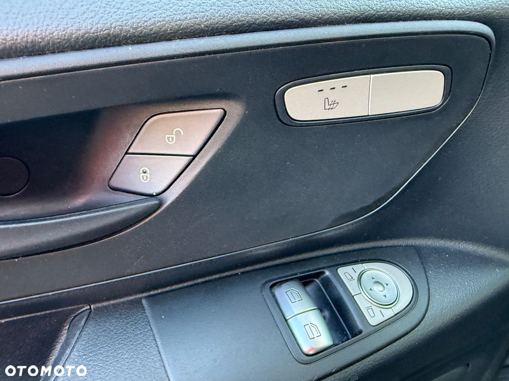 Mercedes-Benz Vito Tourer Lang PRO - 17