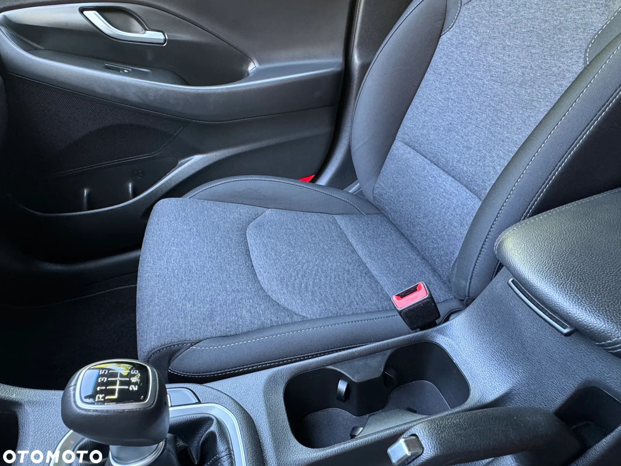 Hyundai i30 1.0 T-GDI 48V-Hybrid Intro - 18