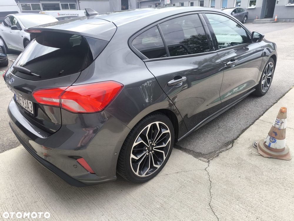 Ford Focus 1.0 EcoBoost ST-Line - 6
