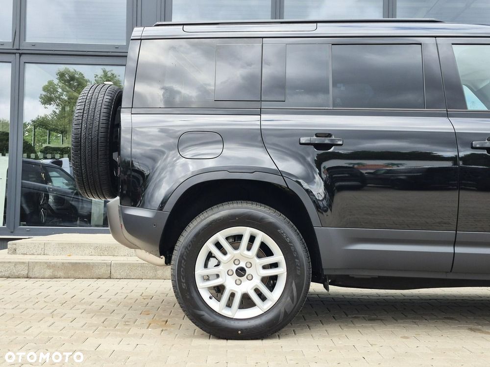 Land Rover Defender 110 D200 S - 9