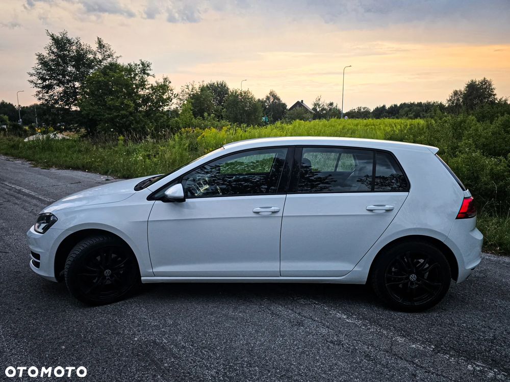 Volkswagen Golf - 18