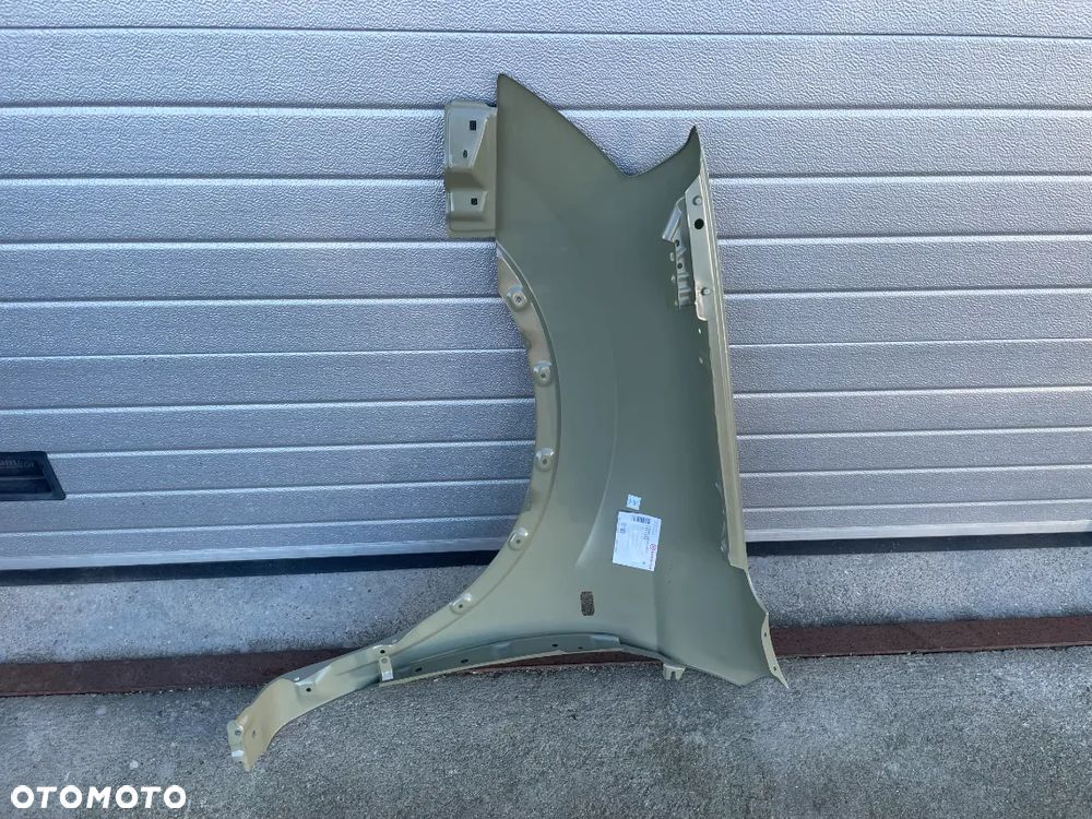 BŁOTNIK PRZEDNI PRAWY NISSAN QASHQAI I J10  2007-2010 - NOWY - 2