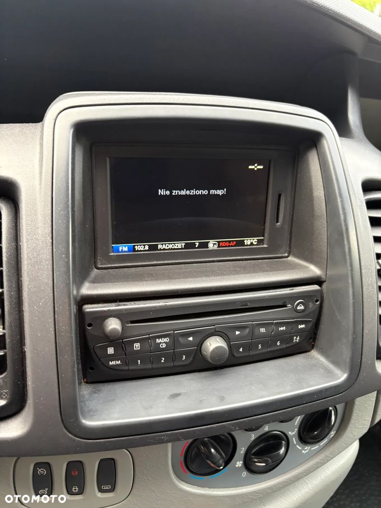 Renault Trafic - 22