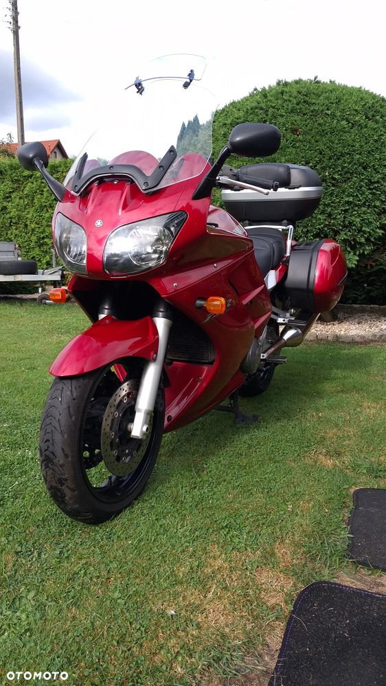 Yamaha FJR - 6