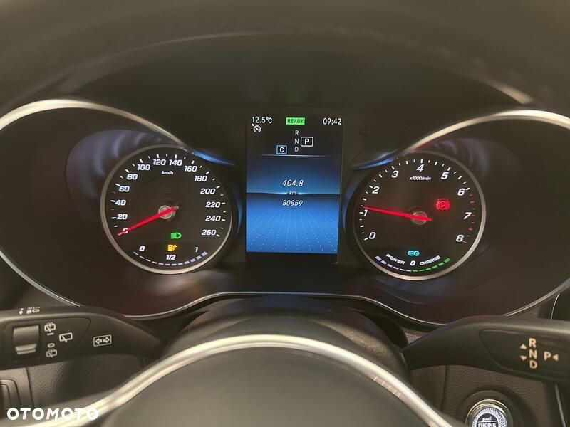 Mercedes-Benz GLC - 14