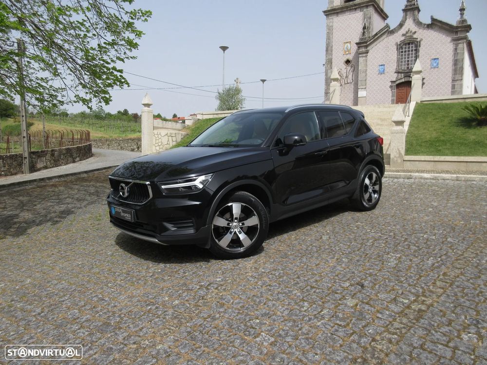 Volvo XC 40 2.0 D3 Momentum Plus Geartronic - 3