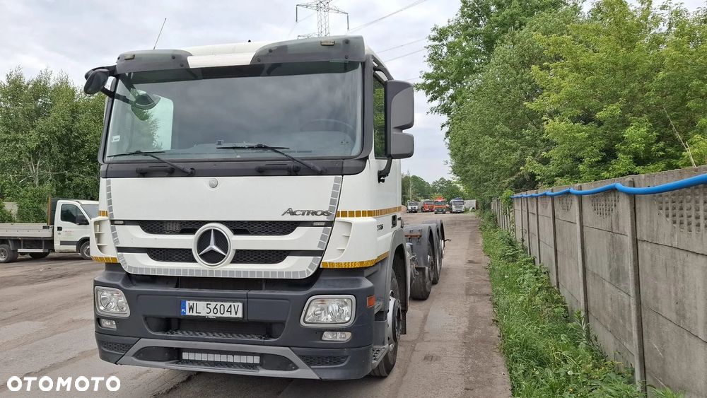 Mercedes-Benz ACTROS - 4