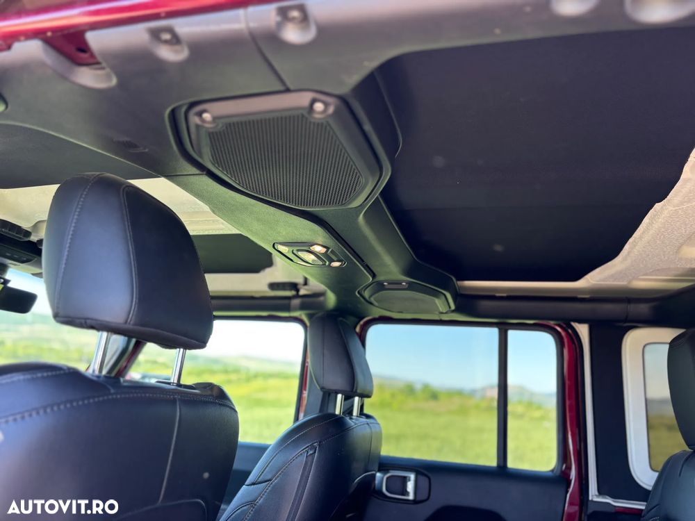 Jeep Wrangler - 15