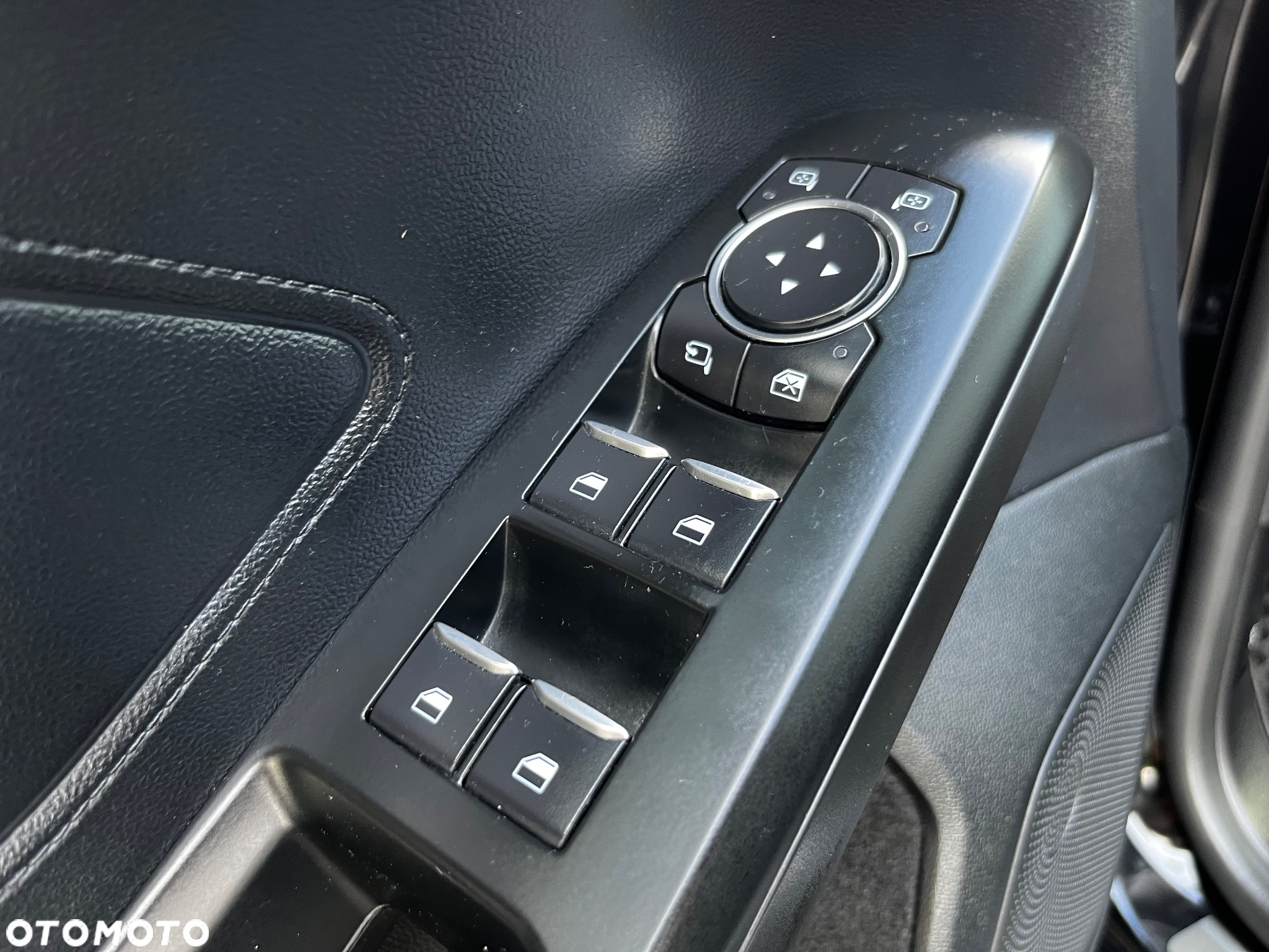 Ford Focus 1.5 EcoBlue ST-Line Business - 27