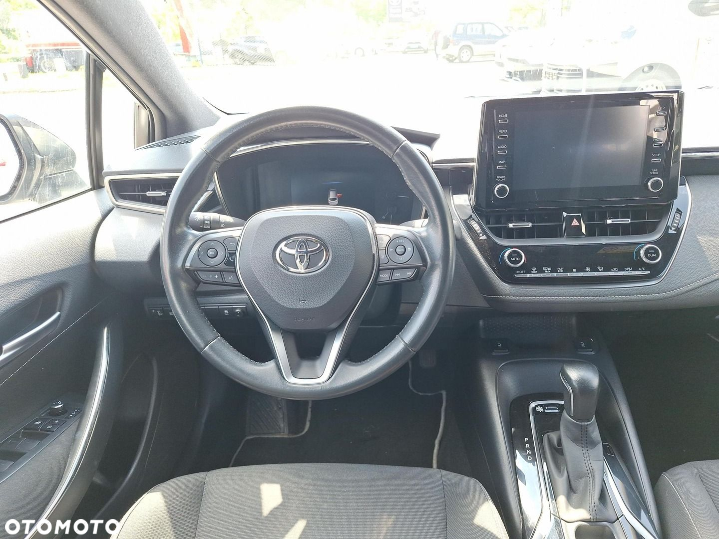 Toyota Corolla - 12