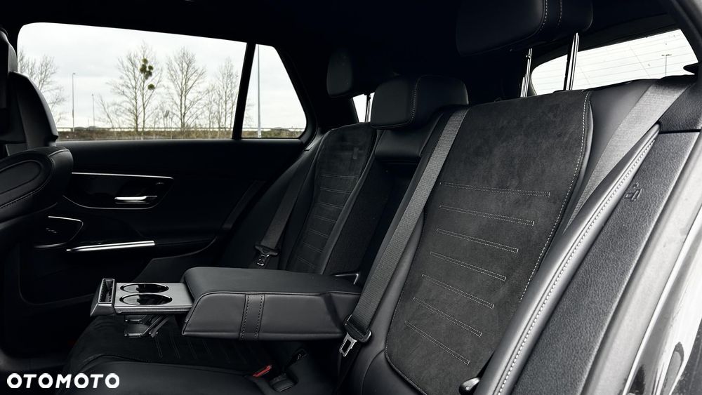 Mercedes-Benz Klasa C - 28