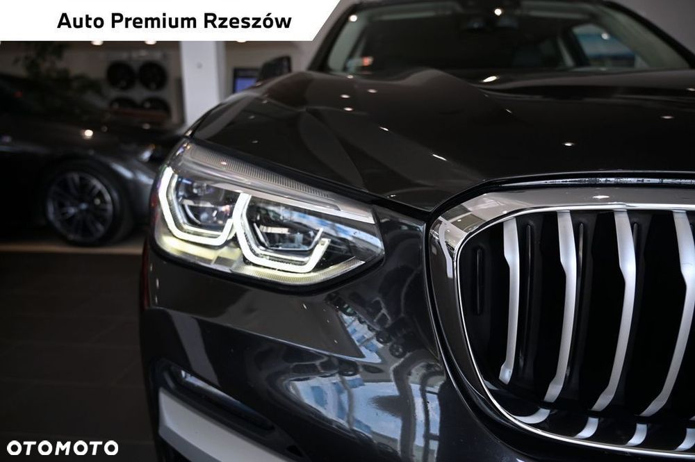 BMW X3 xDrive20d mHEV - 22