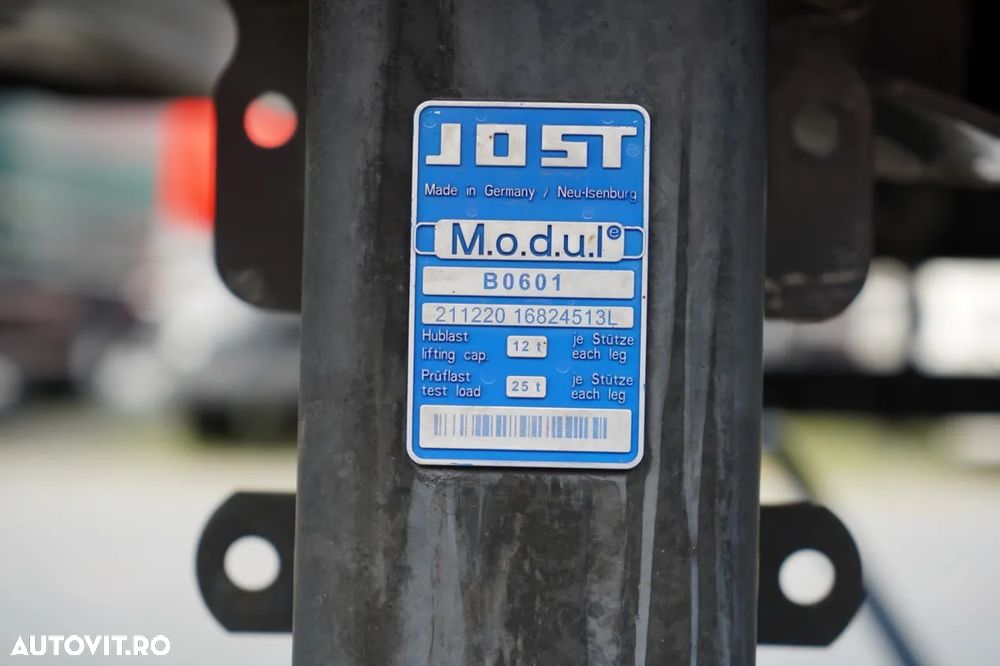 Schwarzmuller CORTINĂ / MEGA / PUNȚĂ RIDICATĂ / PUNȚI SAF / ACOPERIȘ RIDICAT / - 25