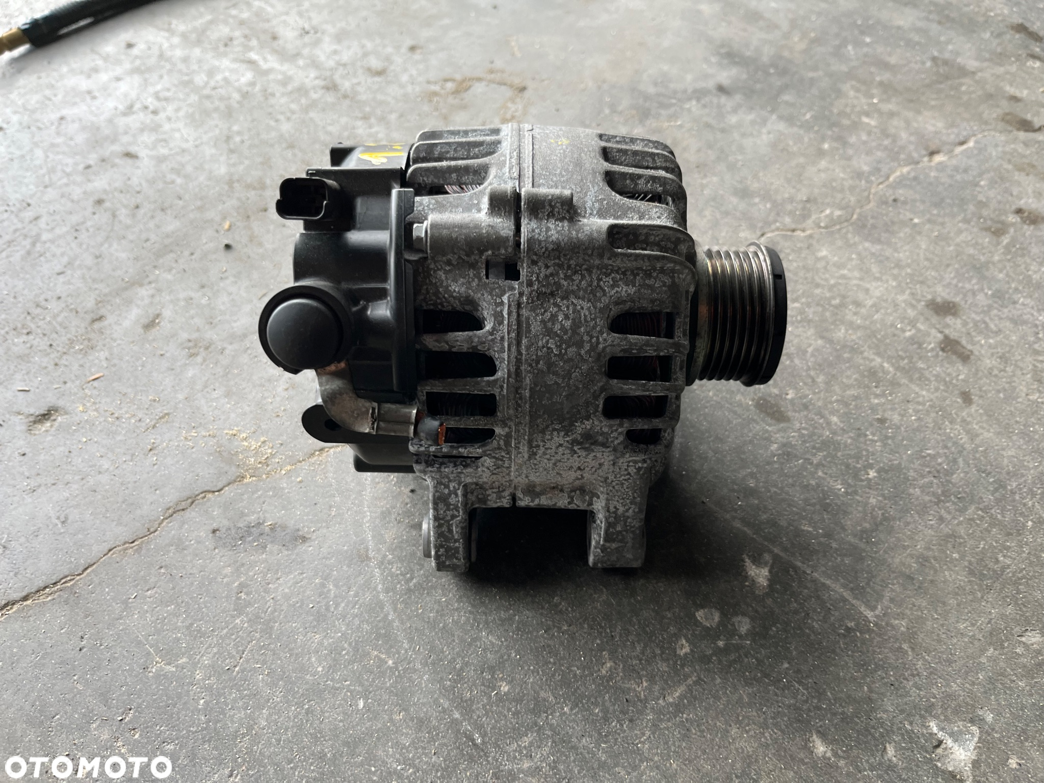 Alternator Peugeot 5008 II 1.2 THP - 3