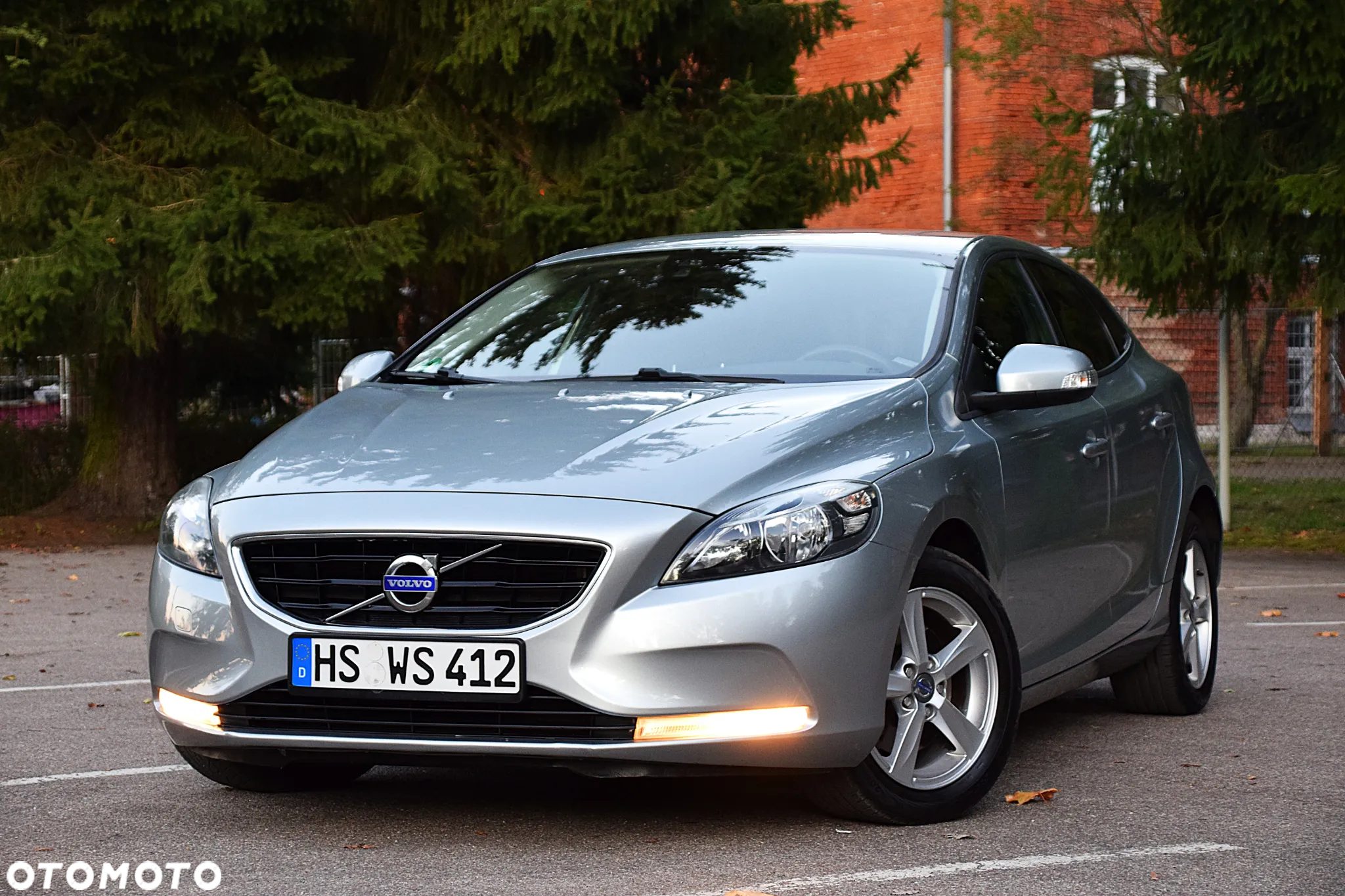 Volvo V40 T3 Momentum - 8