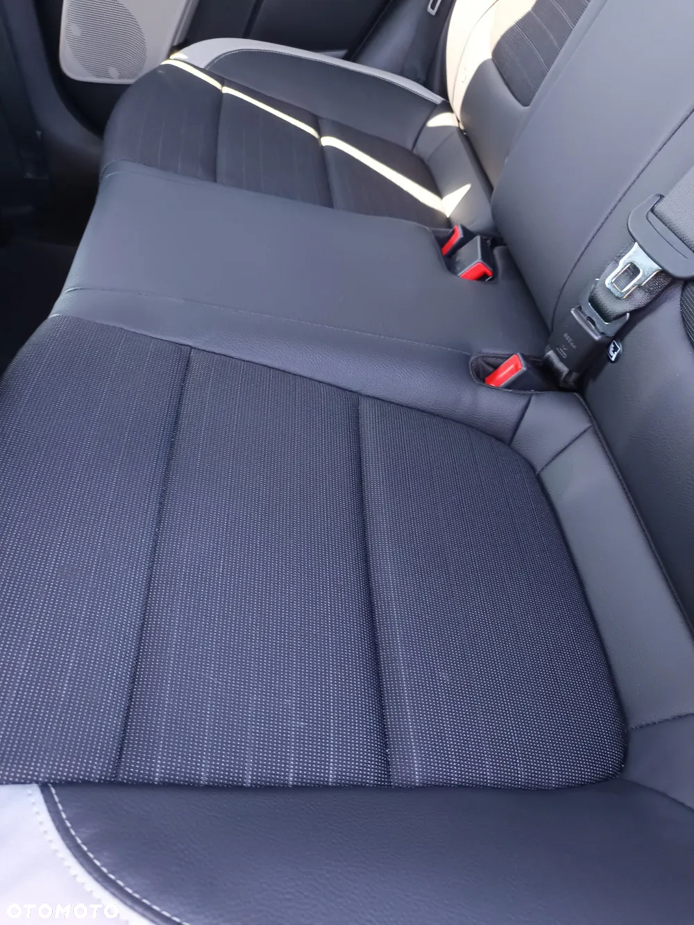 Kia Stonic 1.6 CRDi SCR L - 10