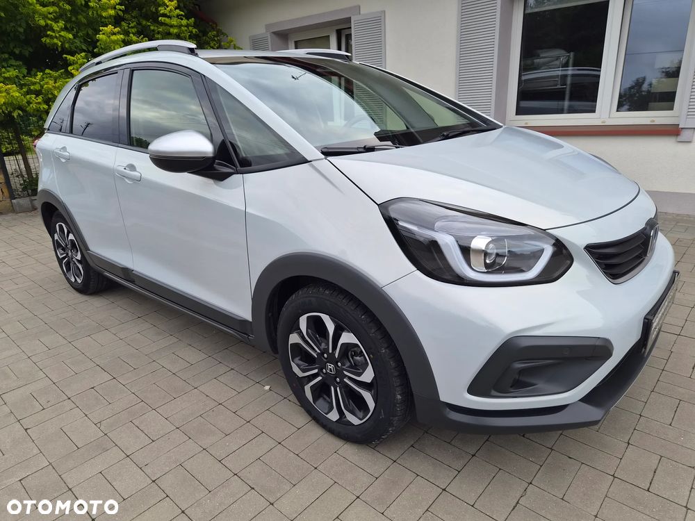 Honda Jazz 1.5 i-MMD Executive Crosstar - 6