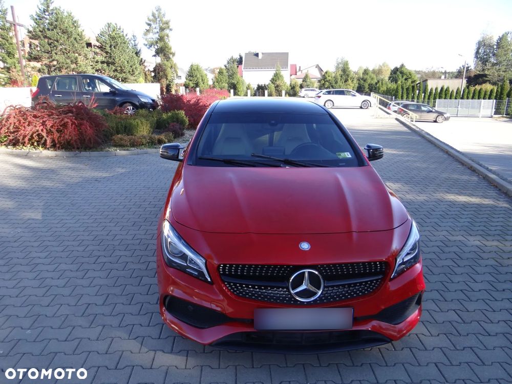 Mercedes-Benz CLA 250 7G-DCT Edition 1 - 3