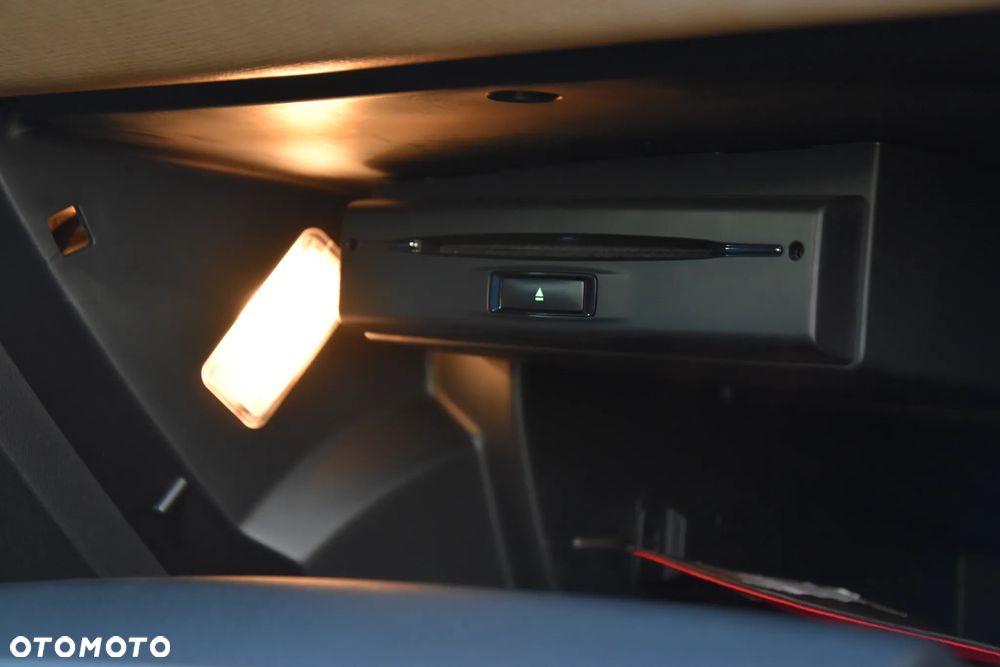 Citroën C4 Grand Picasso BlueHDi 150 EAT6 Exclusive - 27