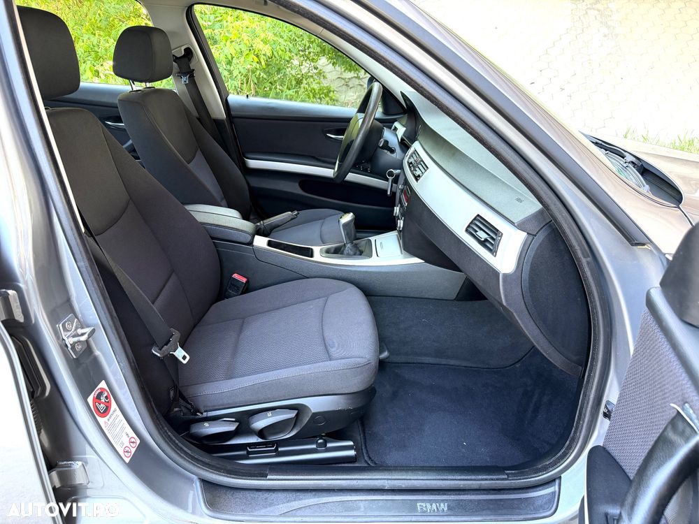 BMW Seria 3 318d DPF - 10