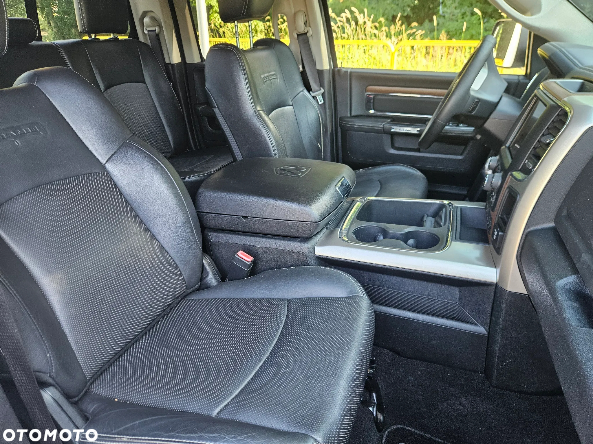 Dodge RAM TRX - 7