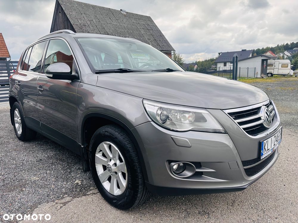 Volkswagen Tiguan - 32