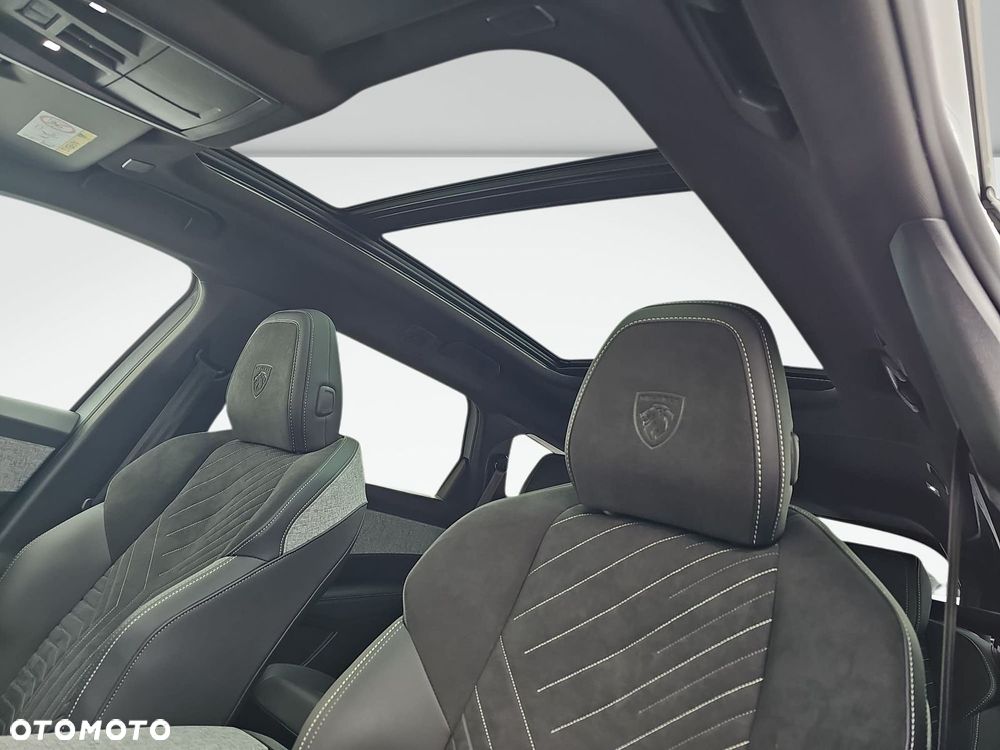 Peugeot 5008 - 24