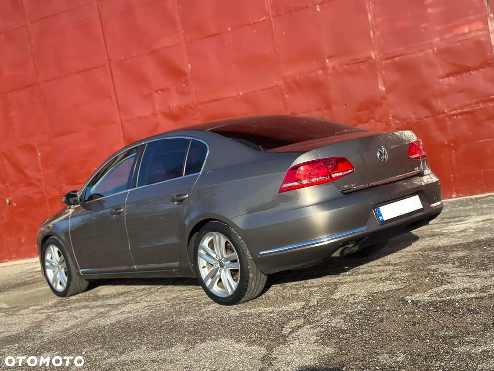 Volkswagen Passat 1.8 TSI BMT Highline - 5