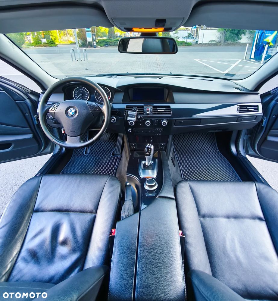 BMW Seria 5 - 24