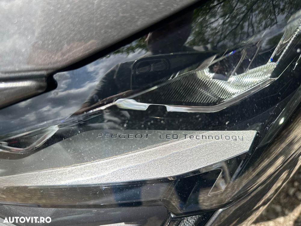 Peugeot 3008 1.5 BlueHDI 130 EAT8 Active Pack - 26