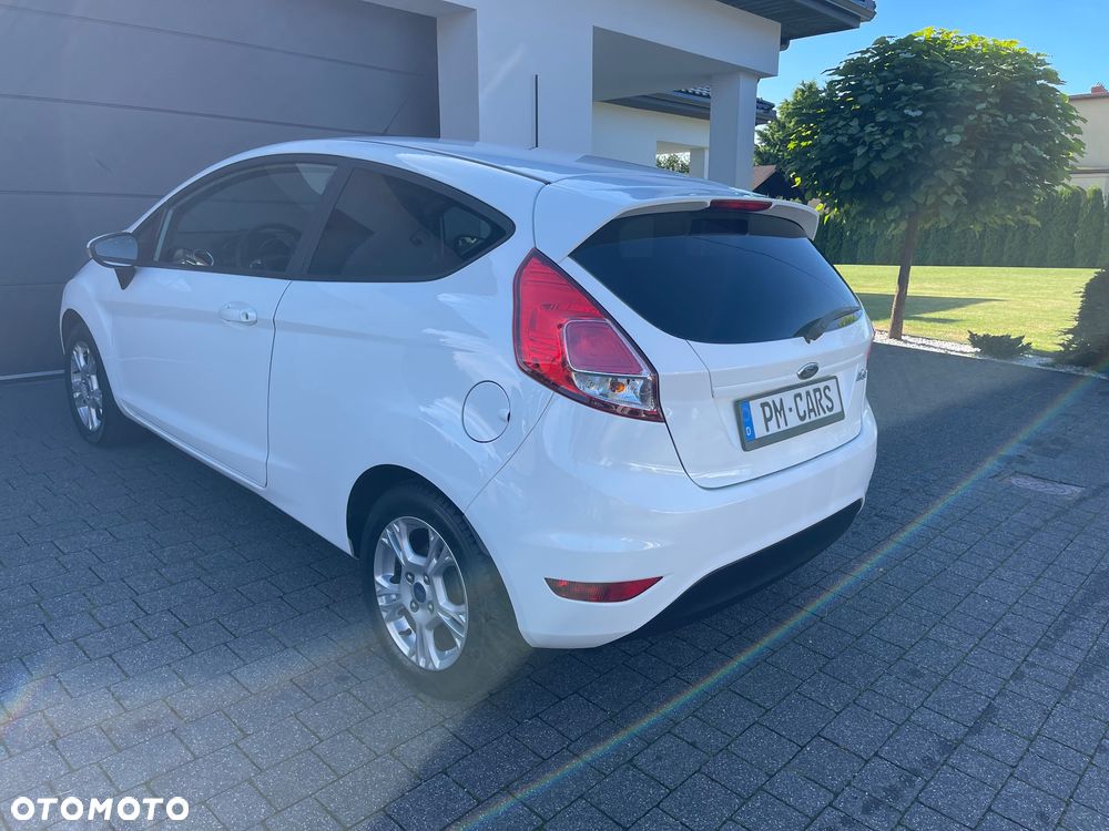 Ford Fiesta 1.25 Celebration - 34