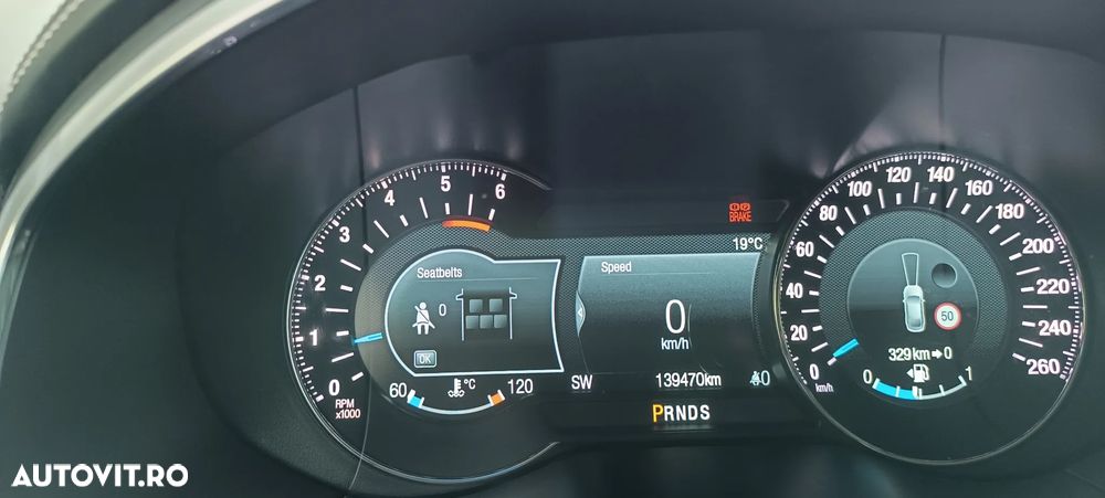 Ford Edge 2.0 TDCi Bi-Turbo 4x4 Vignale - 11