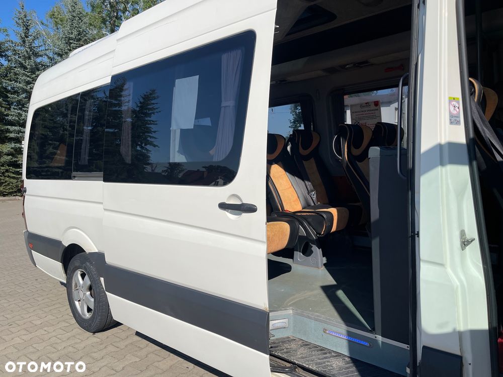 Volkswagen Crafter/2,5Tdi/17 miejsc - 17