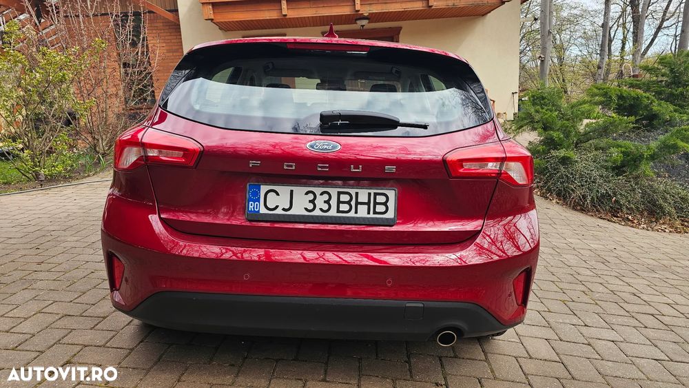 Ford Focus 1.0 EcoBoost Trend Edition - 4