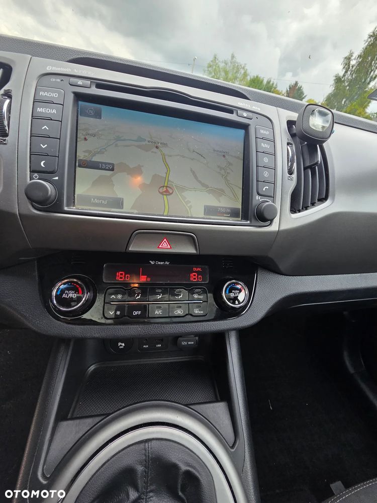 Kia Sportage 1.7 CRDI 2WD Spirit - 12