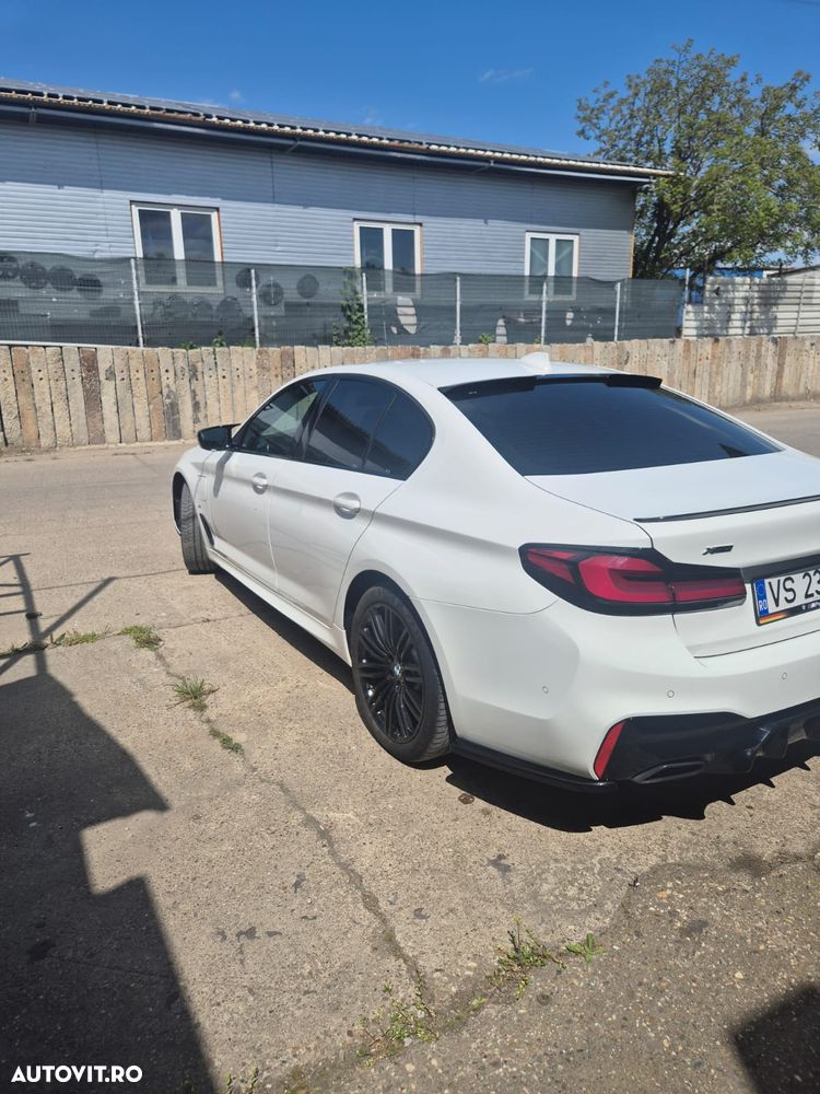 BMW Seria 5 520i Aut. - 17