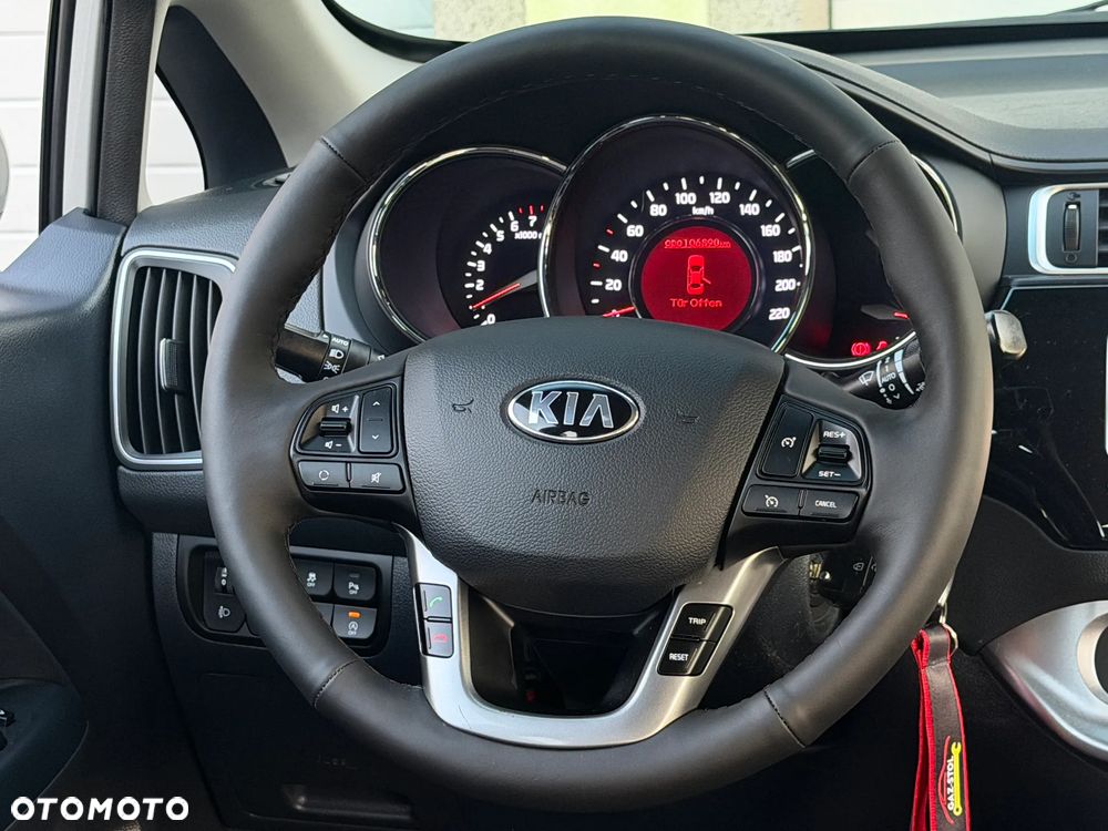 Kia Rio 1.2 ISG Uefa Euro 2016 - 27